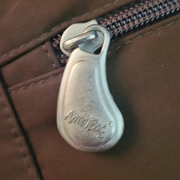 🛍Ameribag Brown Small Nylon Multi Pocket Travel Shoulder Bag - Picture 9 of 12